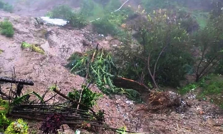 भारतको उत्तराखण्डमा पहिरो जाँदा १६ नेपाली बेपत्ता