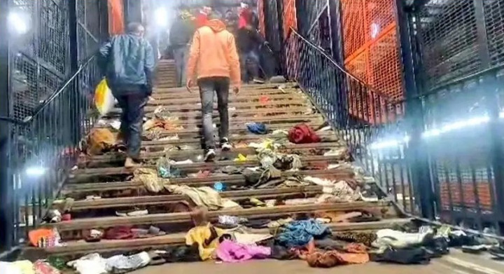 दिल्लीको रेलवे स्टेशनमा भागदौड हुँदा १८ जनाको मृत्यु