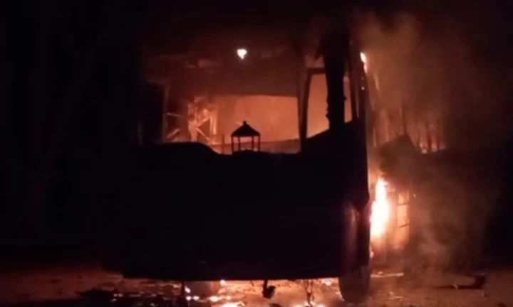अस्पतालमा आगलागी हुँदा पाँच जनाको ज्यान गयो