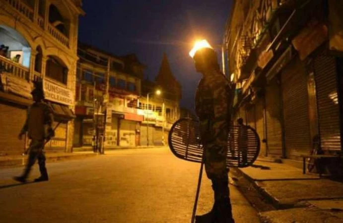 दिल्लीमा हप्ताको दुई दिन कर्फ्यू लगाइने