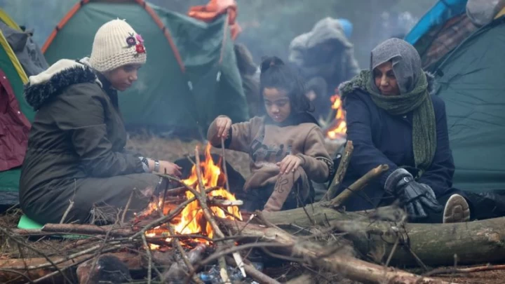 आप्रवासी सङ्कटलाई लिएर युरोपमा ग्यास आपूर्ति रोकिदिने बेलारुसको धम्की