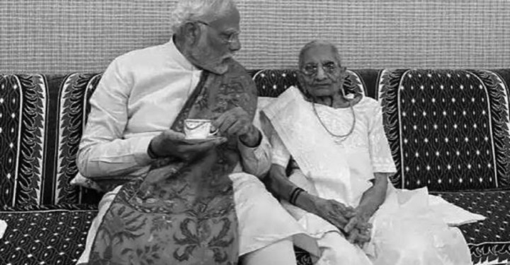 भारतीय प्रधानमन्त्री मोदीलाई मातृशोक